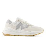 NEW BALANCE 54/40